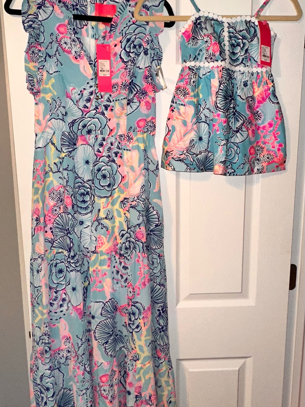 🆕 Matching Mommy and Mini Floral Maxi and Dress Set 🆕